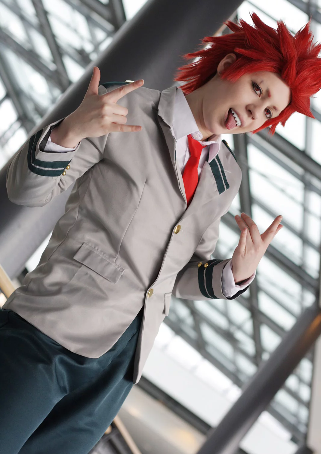 Cosplay-Cover: Kirishima Eijirou -School Uniform-