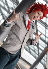 Cosplay-Cover: Kirishima Eijirou -School Uniform-