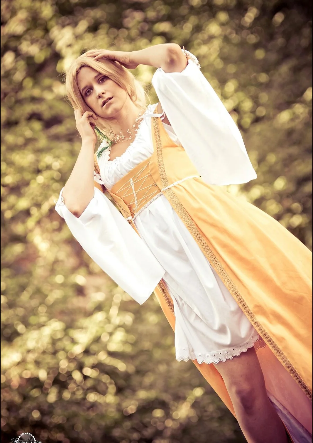 Cosplay-Cover: Citrinya di Platine