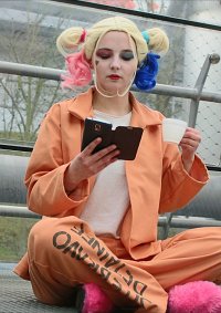 Cosplay-Cover: Harley Quinn [Suicide Squad - Belle Reve Prison]