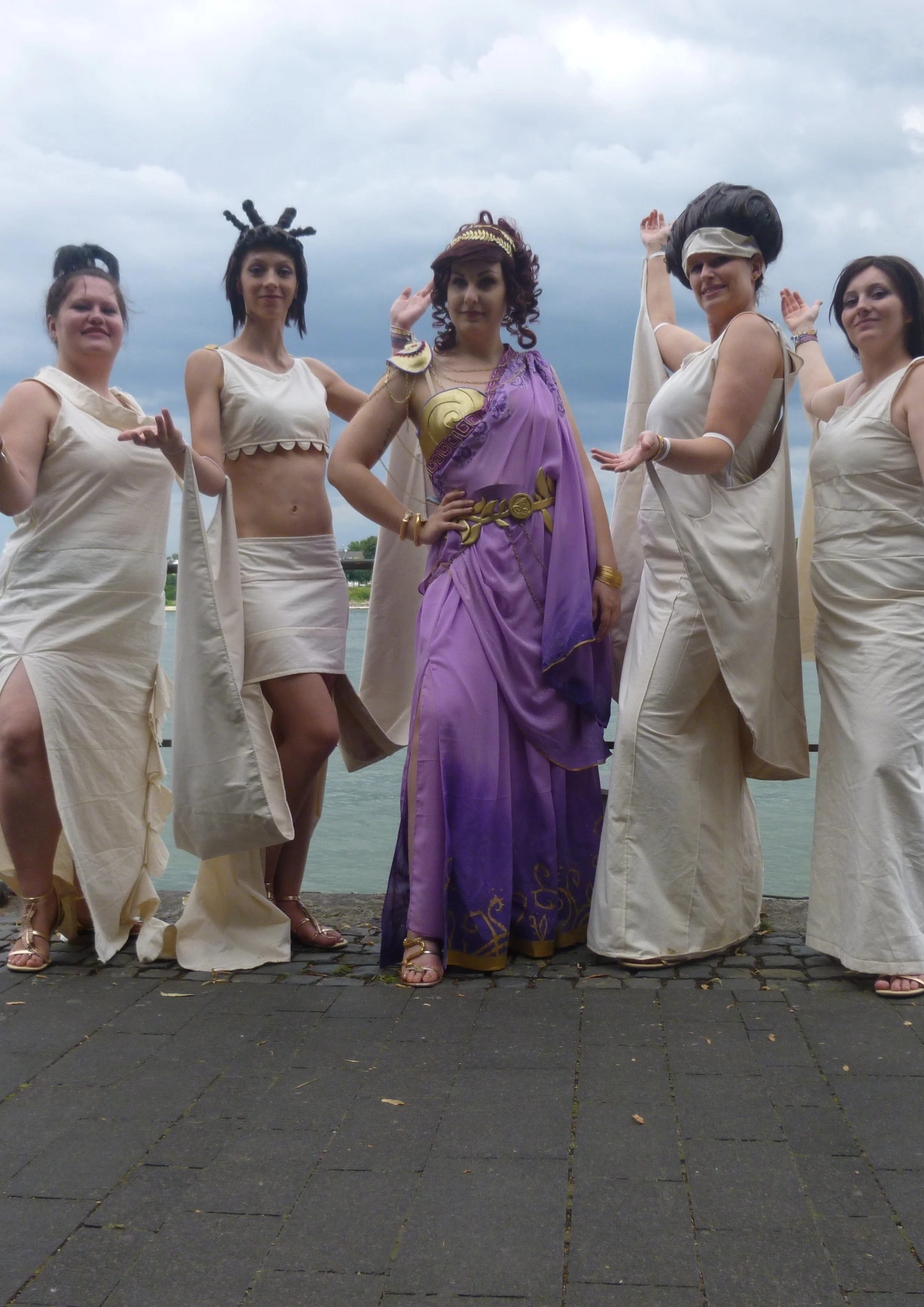 Cosplay-Cover: Megara [Art Nouveaux]