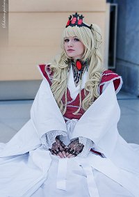 Cosplay-Cover: Queen Gemsilica