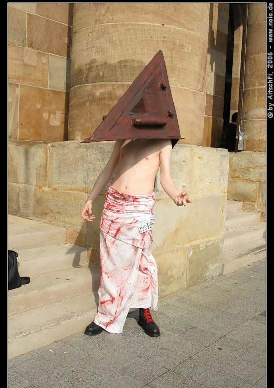 Cosplay-Cover: Pyramid Head