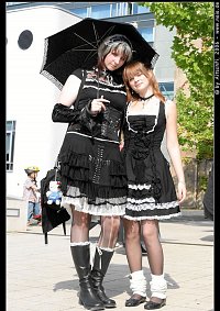 Cosplay-Cover: kaputtes Gothic Lolita