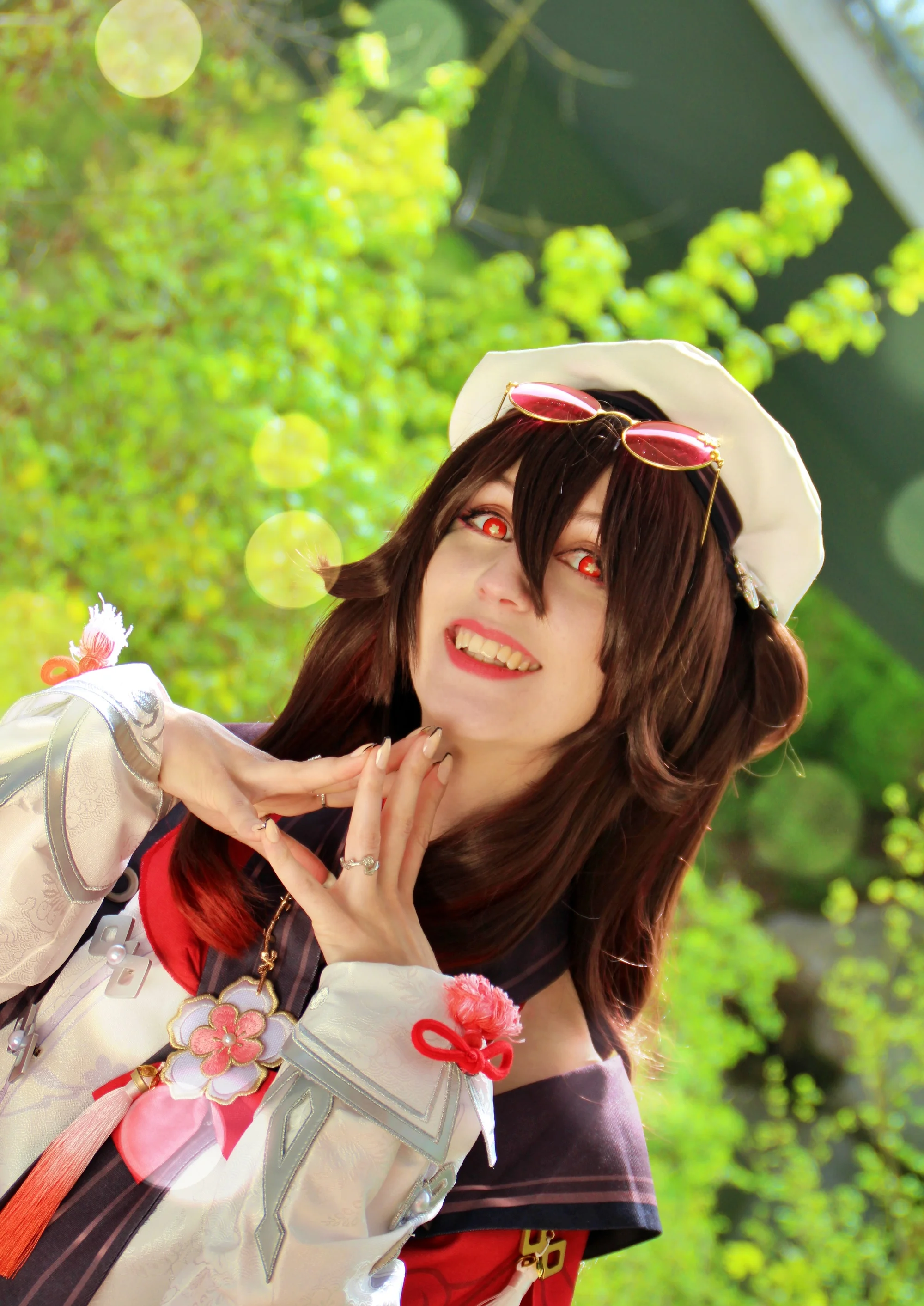 Cosplay-Cover: Hu Tao ✪ ⧼Cherries Snow-Laden⧽