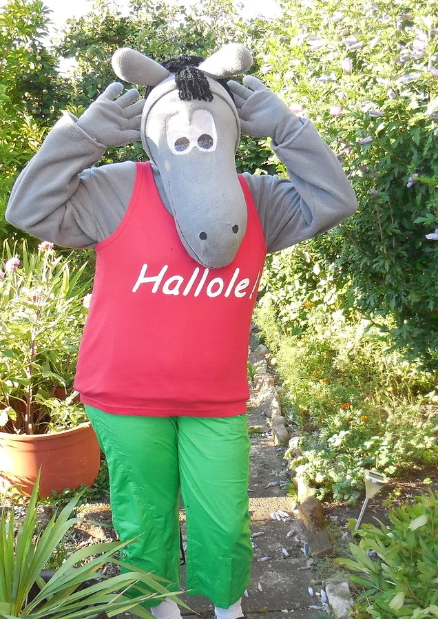Cosplay-Cover: Pferdle (Äffle und Pferdle)