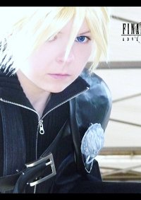Cosplay-Cover: Cloud Strife [Advent Children]