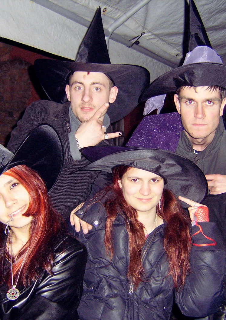 Cosplay-Cover: dat Shuya feiert Walpurgisnacht