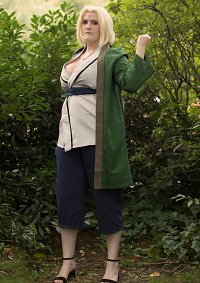 Cosplay-Cover: Tsunade Senju