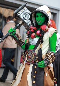 Cosplay-Cover: Thrall