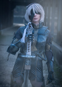 Cosplay-Cover: 2B - Heavy Armor