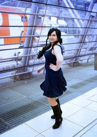 Cosplay-Cover: Nico Robin [Dress Rosa]