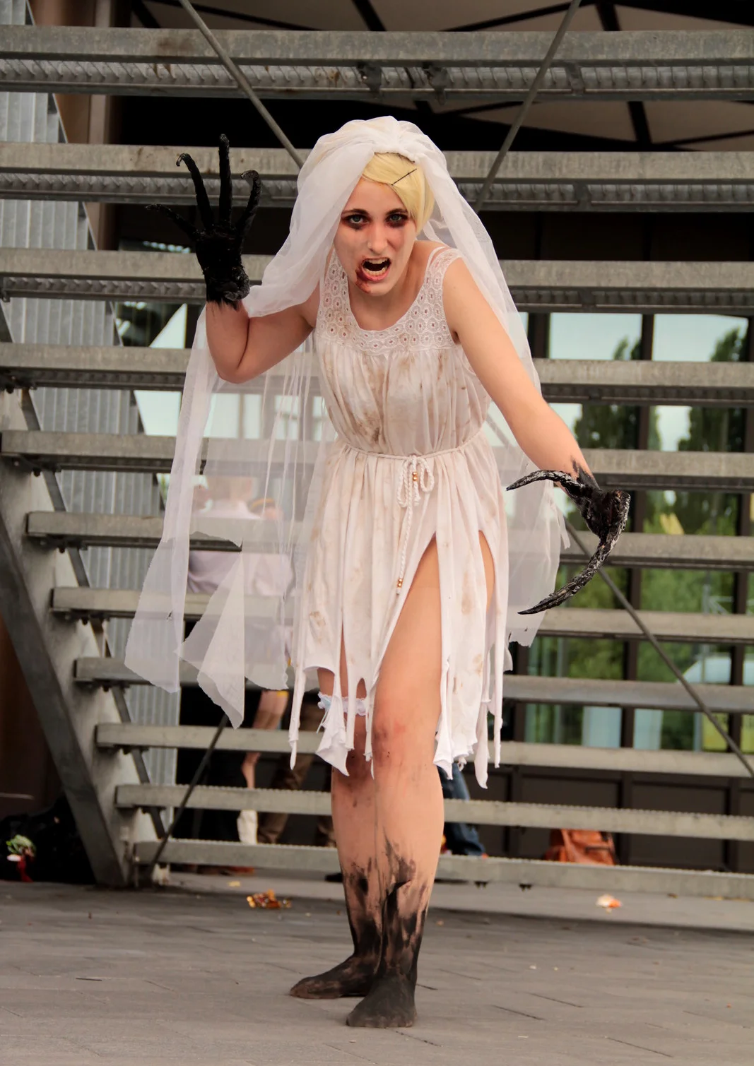 Cosplay-Cover: Bride Witch