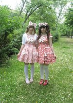 Cosplay-Cover: Pink Strawberry Cake Lolita