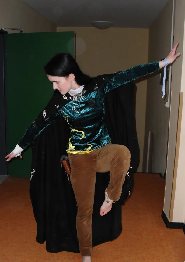 Cosplay-Cover: Lor (alte Reisekleidung)