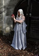 Cosplay-Cover: Daenerys Targaryen - wedding dress