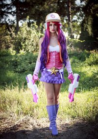 Cosplay-Cover: Arcade Miss Fortune