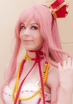 Cosplay-Cover: Luka Megurine • Ballgown