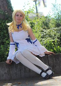 Cosplay-Cover: Lucy Heartfilia ~ Celestial Clothing