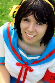 Cosplay-Cover: Haruhi Suzumiya [Sommeruniform]