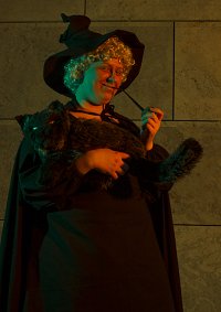 Cosplay-Cover: Gytha "Nanny" Ogg