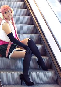 Cosplay-Cover: Megurine Luka 【Happy Synthesizer】