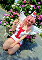 Cosplay-Cover: Injektionsfee Lily