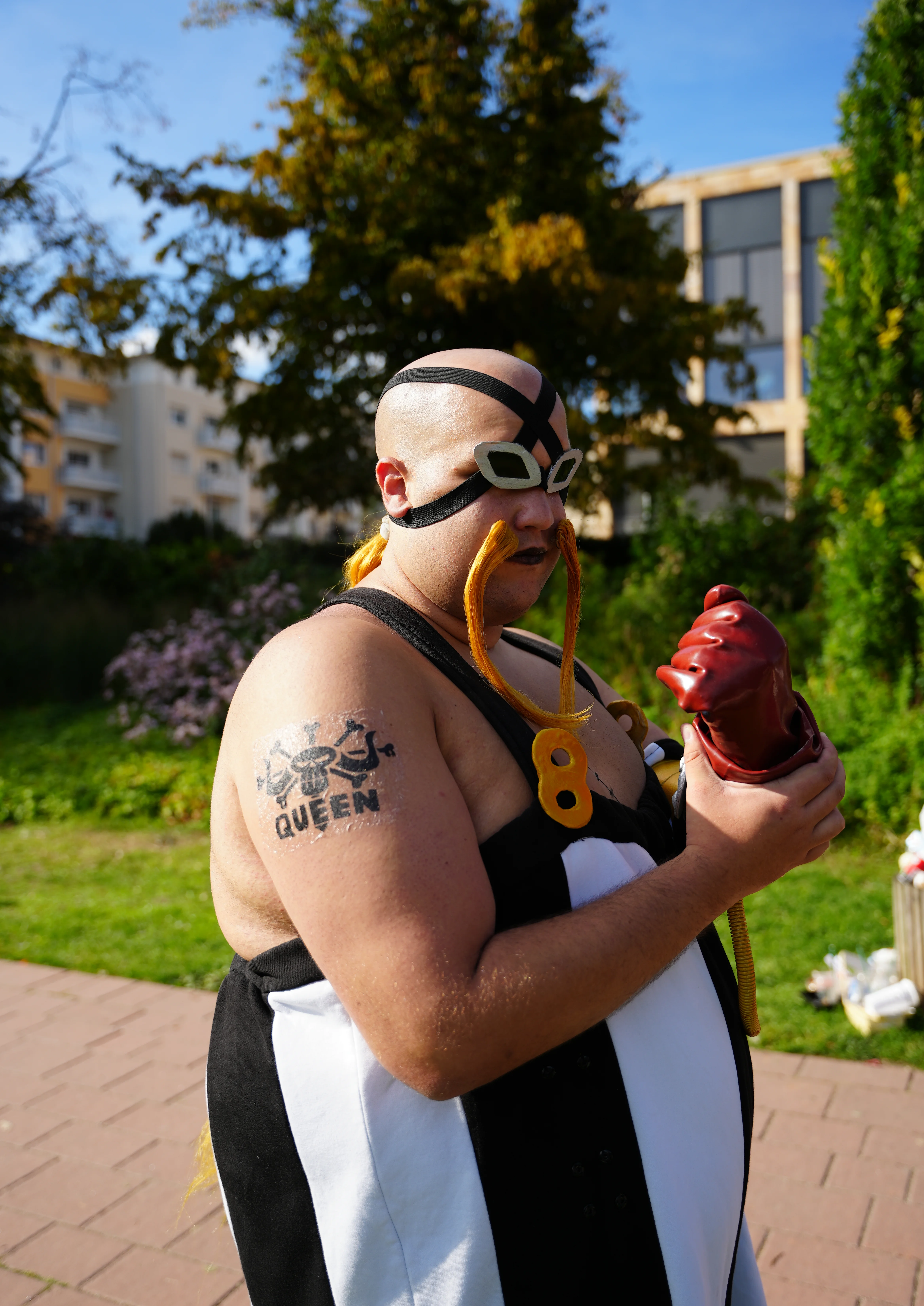 Cosplay-Cover: Queen the plague