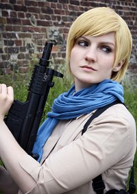 Cosplay-Cover: Sherry Birkin (China)