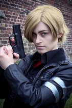 Cosplay-Cover: Leon S. Kennedy (Resident Evil 6)