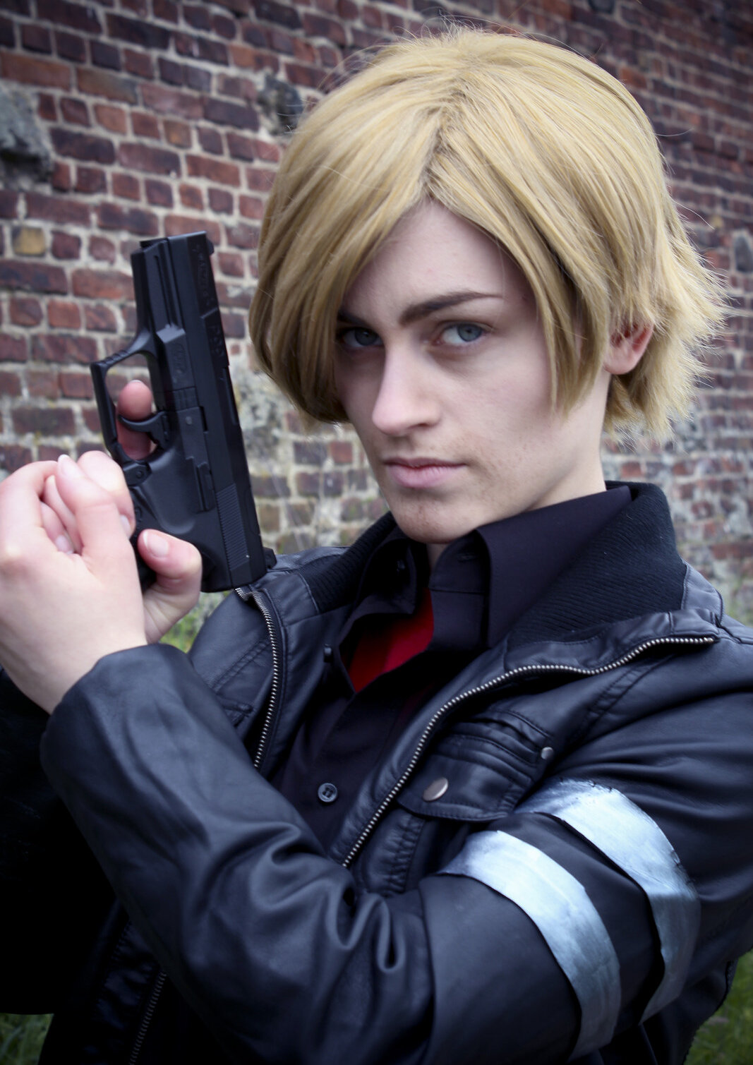 Cosplay-Cover: Leon S. Kennedy (Resident Evil 6)