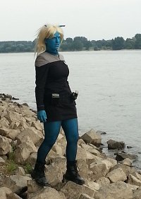 Cosplay-Cover: G'phav th'Nia (Andorian Starfleet crewman)