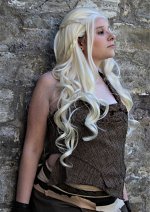 Cosplay-Cover: Daenerys Targaryen  [Dothraki]