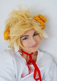 Cosplay-Cover: Dänemark - Matthias Køhler (Oyasumi de Hitsuji)