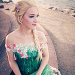 Cosplay: Elsa Queen of Arendelle [Frozen Fever]