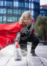 Cosplay-Cover: Thor Odinson