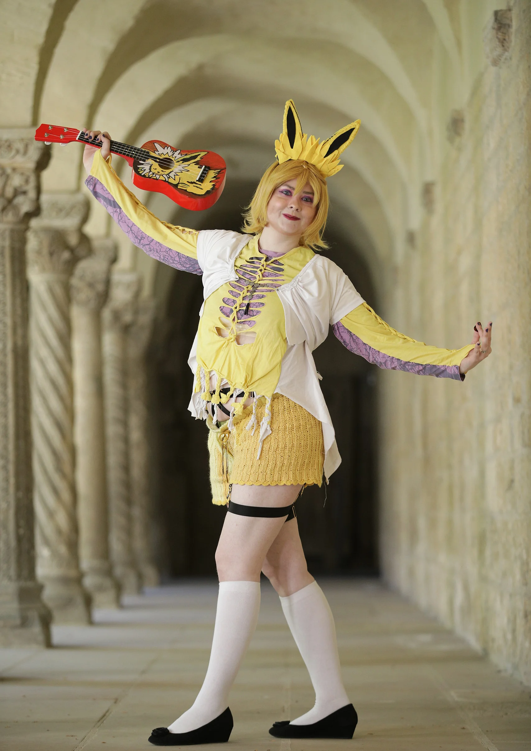 Cosplay-Cover: Bard!Jolteon