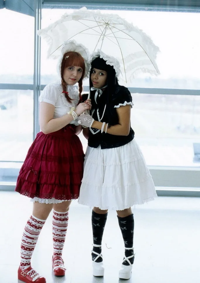 Cosplay-Cover: Weißkäppchen-Lolita ;3