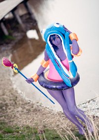 Cosplay-Cover: Lulu - Pool Party