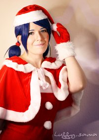 Cosplay-Cover: Marinette Dupain-Cheng/Ladybug - Christmas