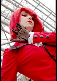 Cosplay-Cover: Angelina Durless [Madame Red]