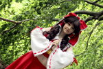 Cosplay-Cover: Reimu Hakurei