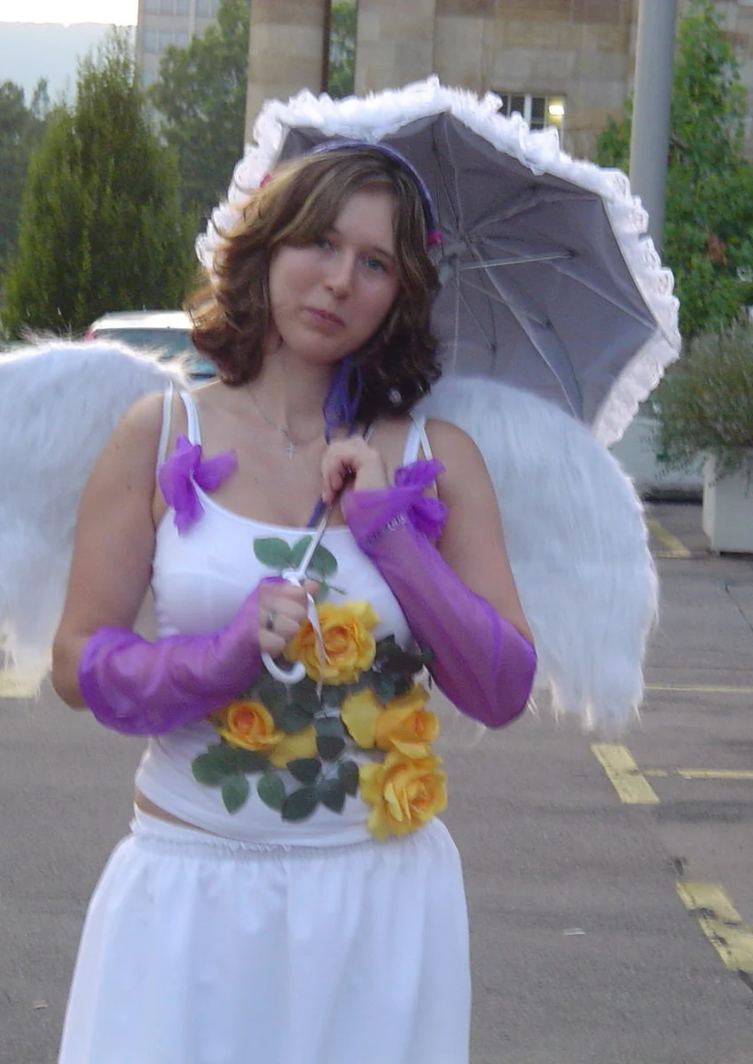 Cosplay-Cover: Weißer Engel