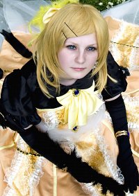 Cosplay-Cover: Rin Kagamine [Servant of Evil Fanart]