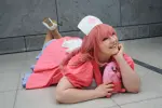 Cosplay-Cover: Schwester Joy