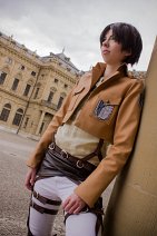 Cosplay-Cover: Eren Jäger