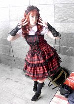 Cosplay-Cover: Red Dress_Punk-Lolita