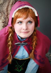 Cosplay-Cover: Anna von Arendelle