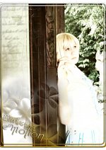 Cosplay-Cover: Naminé (Schuluniform)