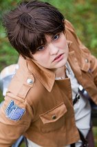 Cosplay-Cover: Eren Jaeger